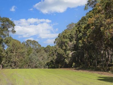 Lot 24 Hideaway Entrance, Cowaramup WA 6284