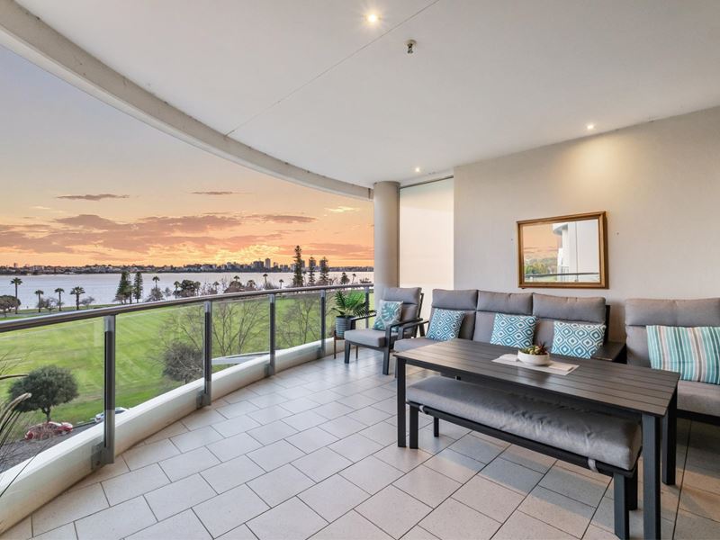 74/42-52 Terrace Road, East Perth
