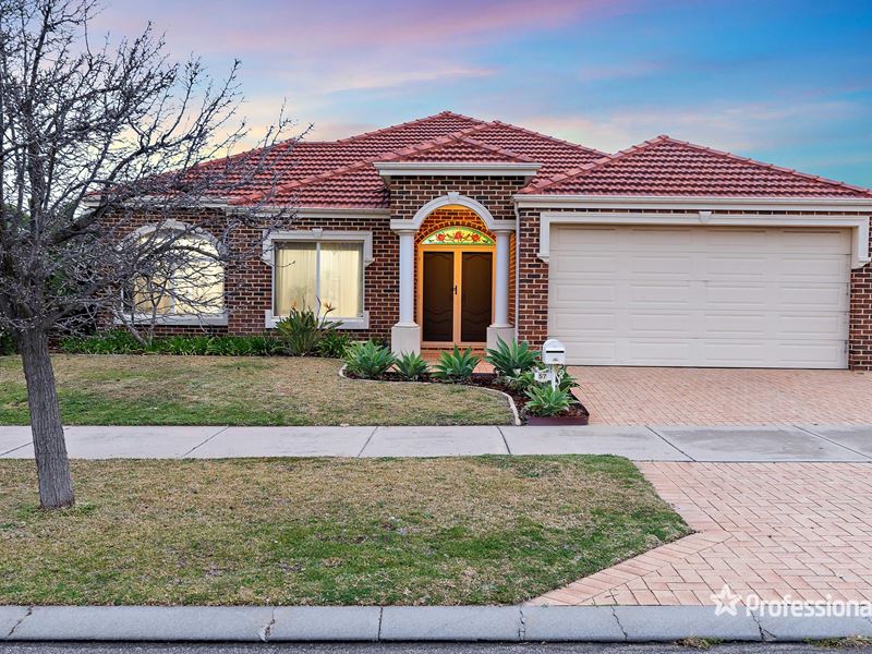 57 Flecker Promenade, Aveley