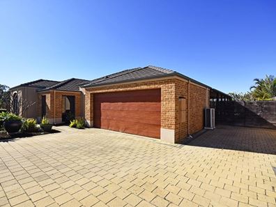 22 Roxburghe Drive, The Vines WA 6069