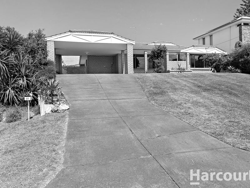 27 Scrivener Place, Halls Head WA 6210