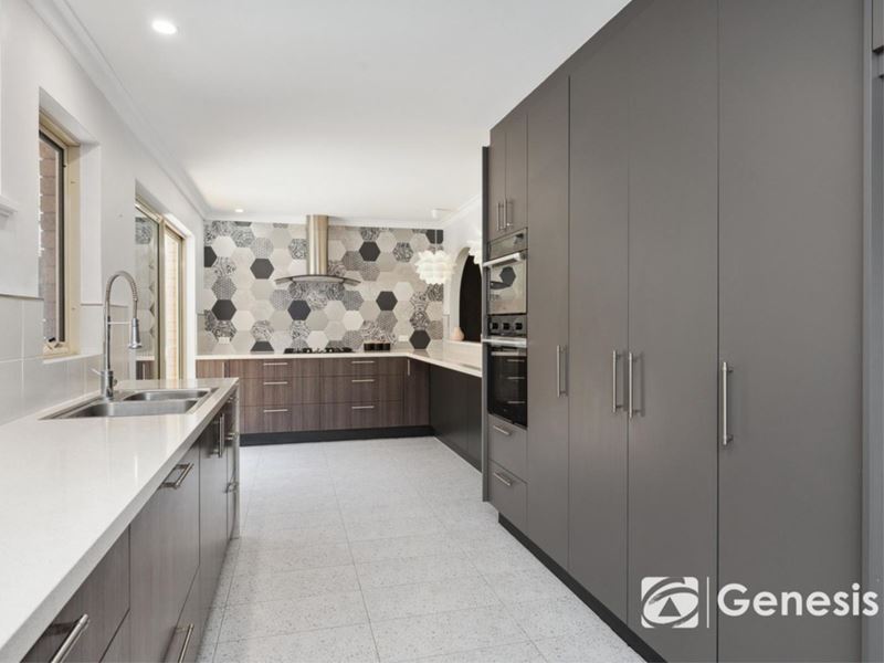 91 Edgewater Drive, Edgewater
