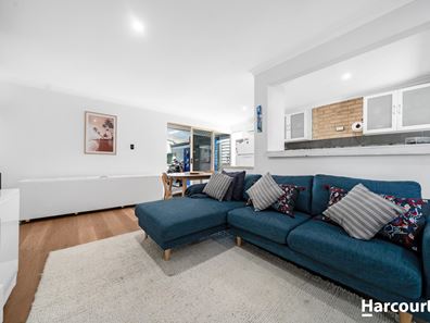 2/12 Stedham Way, Balga WA 6061