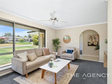 8 Doram Court, Swan View WA 6056