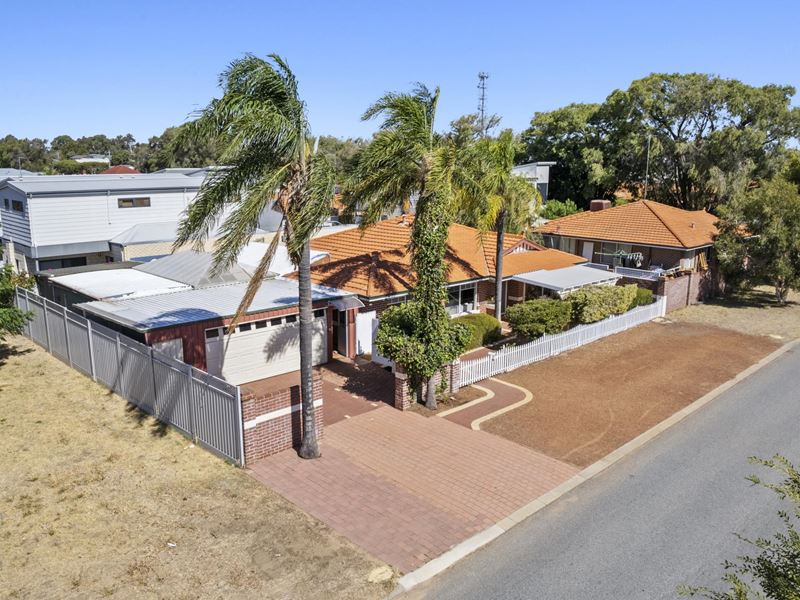 2/21 George Street, Mandurah