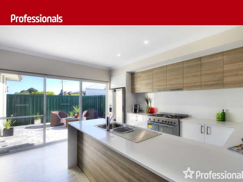2/75 Hartfield Road, Forrestfield