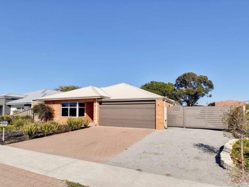 236 Hardey Rd, Belmont