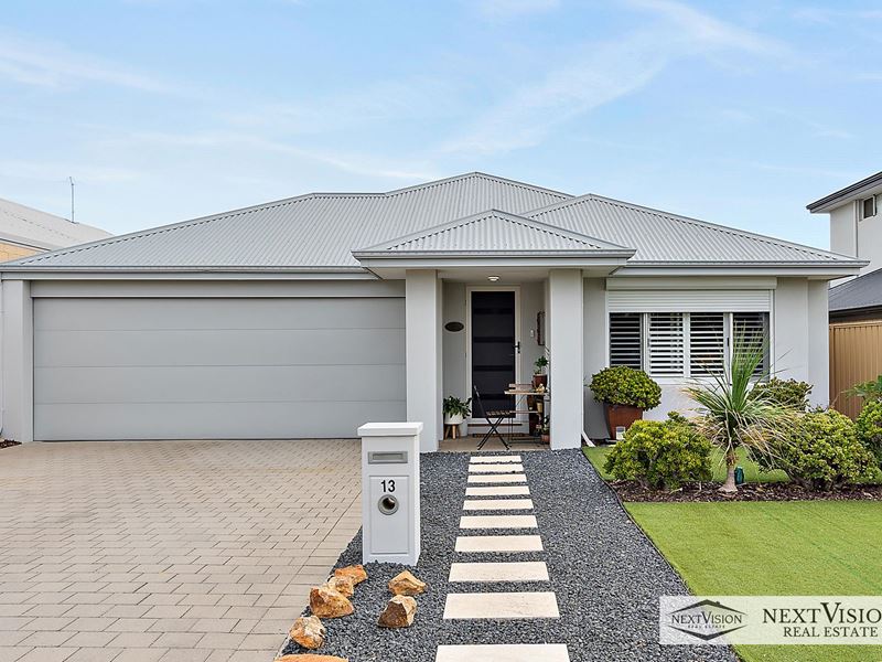 13 Serventy Crescent, Hammond Park