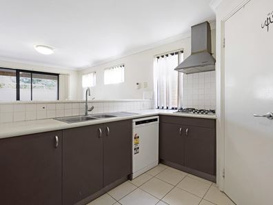 2/17-21 Third   Avenue, Kelmscott WA 6111