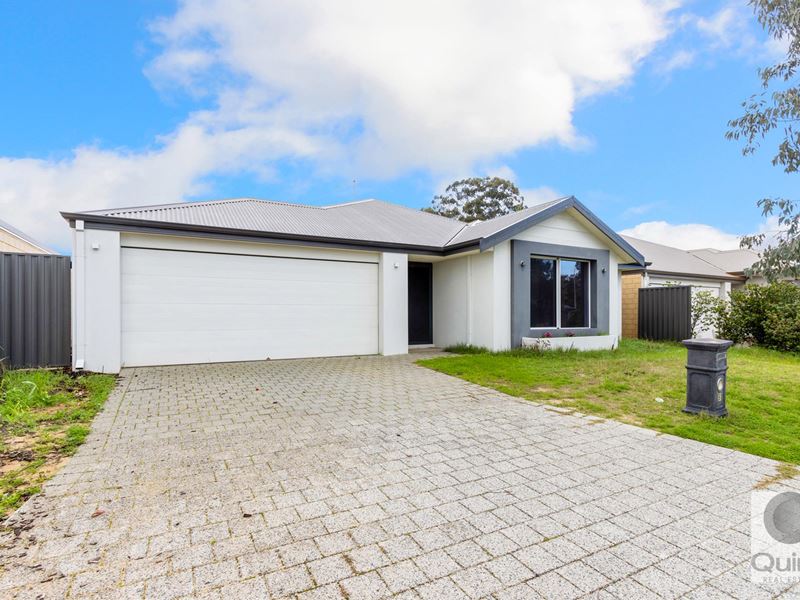 8 Webb Loop, Haynes WA 6112