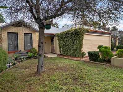 27 Bramley Way, Bibra Lake WA 6163