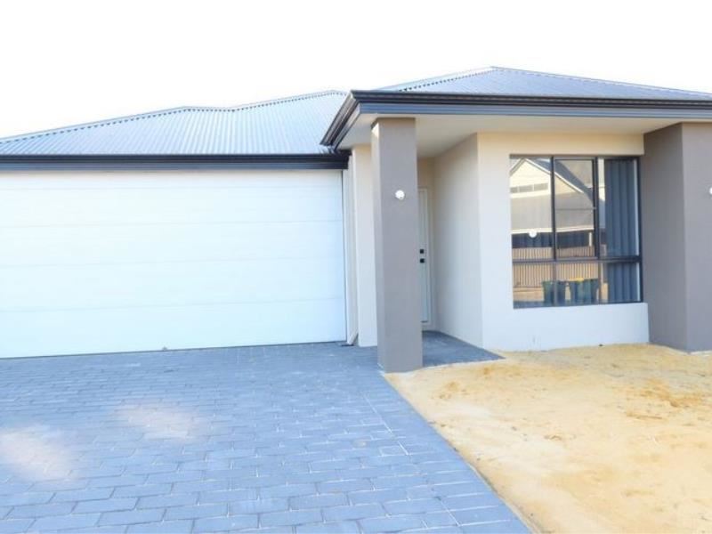 10 Howitt Way, Mandogalup