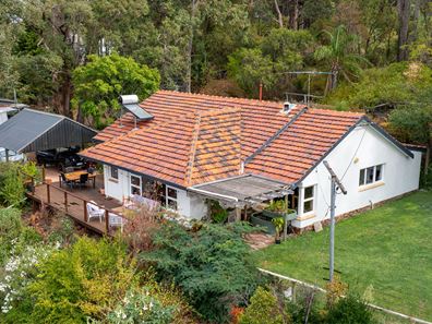 36 Norman Road, Roleystone WA 6111