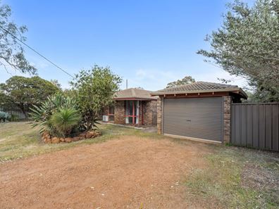 37 Wilkins Road, Kalamunda WA 6076