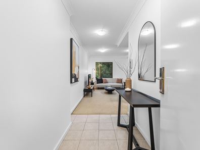 15/122 Mounts Bay Road, Perth WA 6000