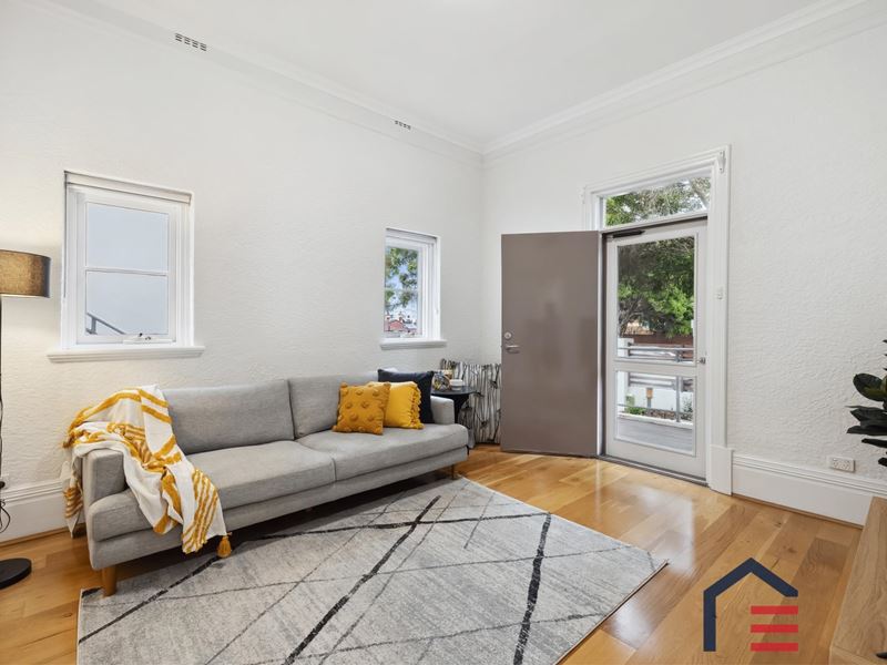 1/10 Smith Street, Perth WA 6000