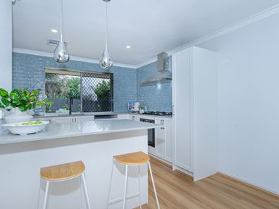 25 Jannali Way, Armadale WA 6112