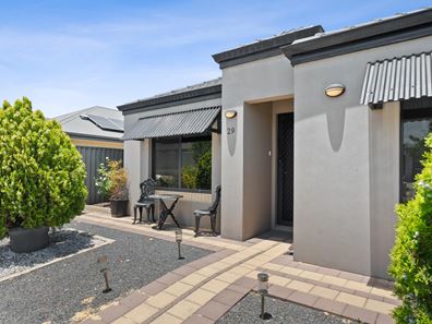 29 Camelot St, Baldivis WA 6171