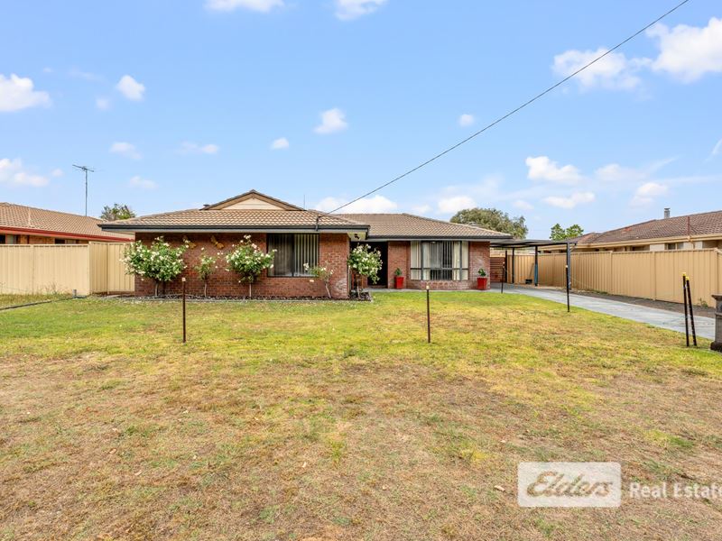 18 Armanta Drive, Carey Park