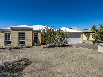 30 Nambi Parkway, Banksia Grove WA 6031