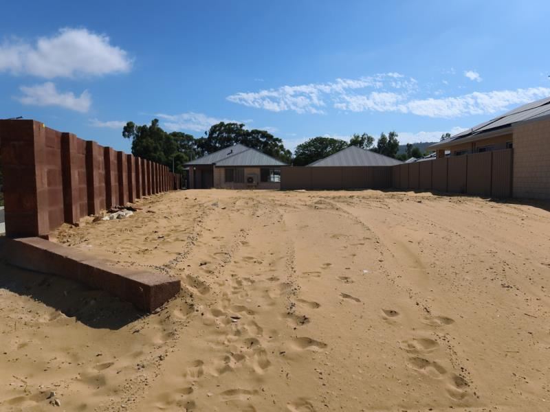 70 Lazenby Drive, Byford