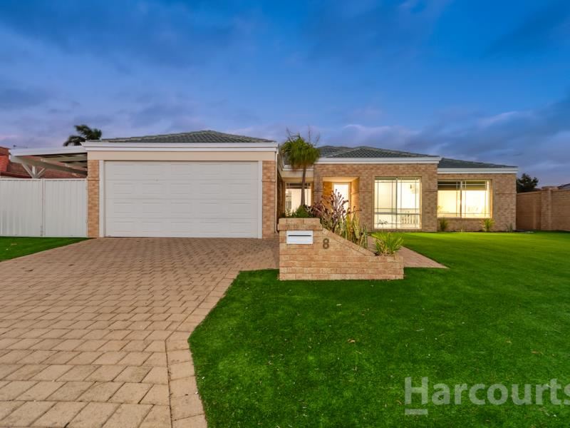 8 Dalbeattie Way, Kinross
