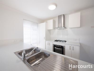 13 Danbulla Loop, Yanchep WA 6035