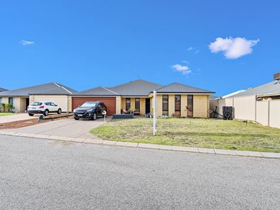 13 Geographe Bay Pass, Secret Harbour WA 6173