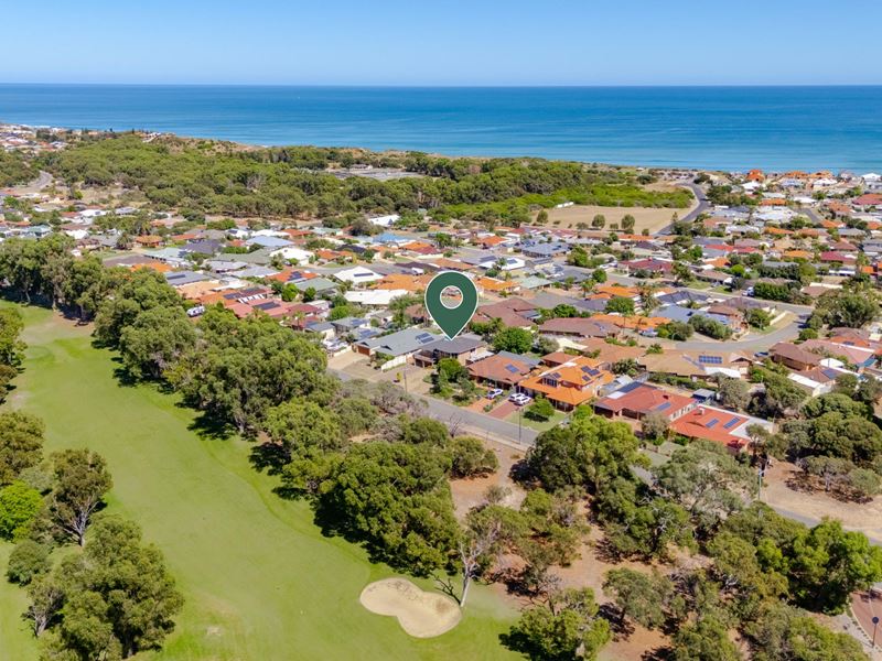 45 Oaklands Avenue, Halls Head WA 6210