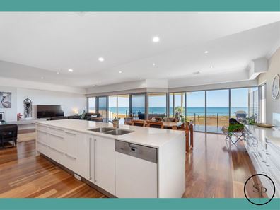 7 Capricorn Mews, Halls Head WA 6210