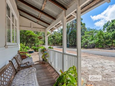 23 Throssell Street, North Greenbushes WA 6254