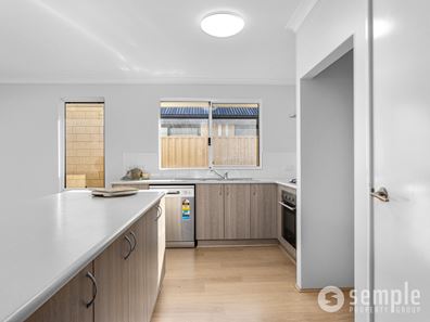 4 Kargyne Place, Byford WA 6122