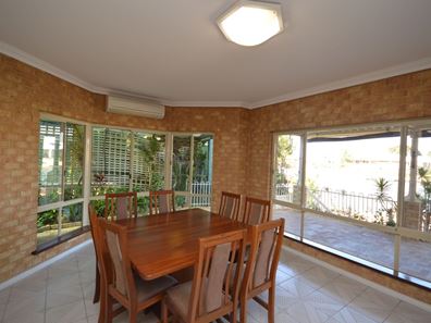 88 Moyup Way, South Yunderup WA 6208