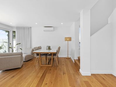 89A Flora Terrace, North Beach WA 6020
