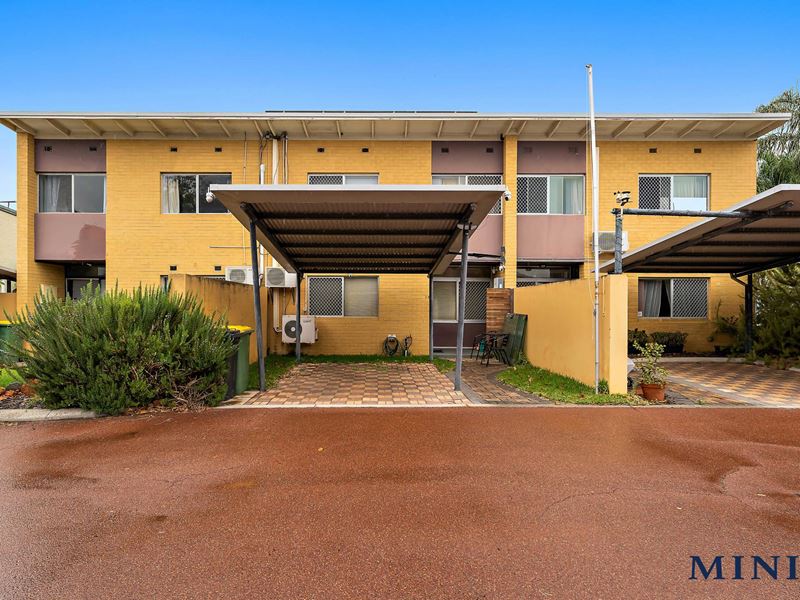 7E Upton Place, Langford