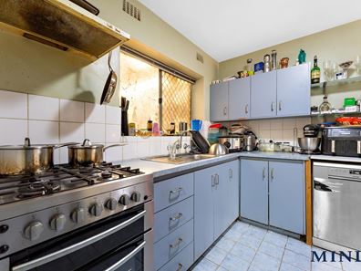 7E Upton Place, Langford WA 6147