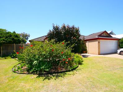 12 Bopeechee Way, Port Kennedy WA 6172