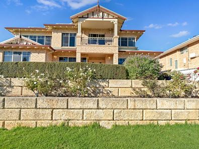 26 Volante Elbow, Ocean Reef WA 6027
