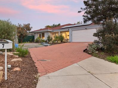 7 Sykes Cove, Clarkson WA 6030
