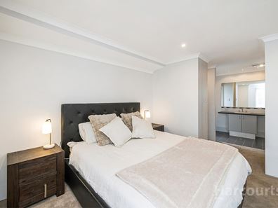 27 Montreal Street, Wanneroo WA 6065