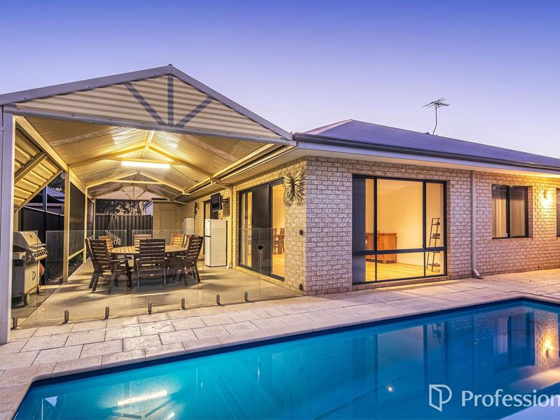 4 Gaddara Corner, Byford WA 6122