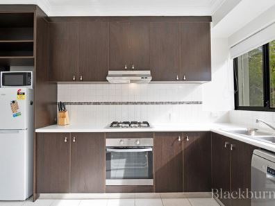 2/2 White Place, Subiaco WA 6008