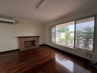 1/20 Goomarl Street, Dudley Park WA 6210