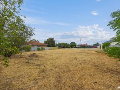 27 Exbury Road, Armadale WA 6112