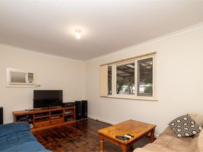 6 Locksley Avenue, Armadale WA 6112