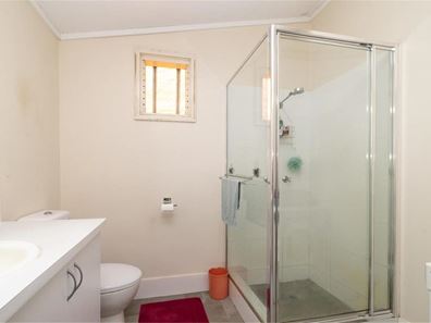 6 Locksley Avenue, Armadale WA 6112