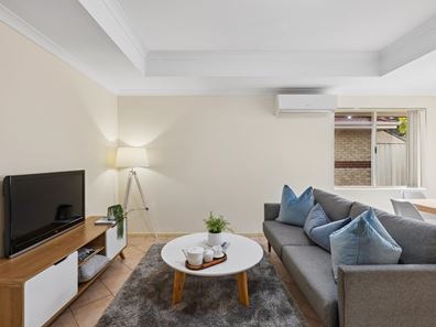 2/40 Willcock Street, Ferndale WA 6148