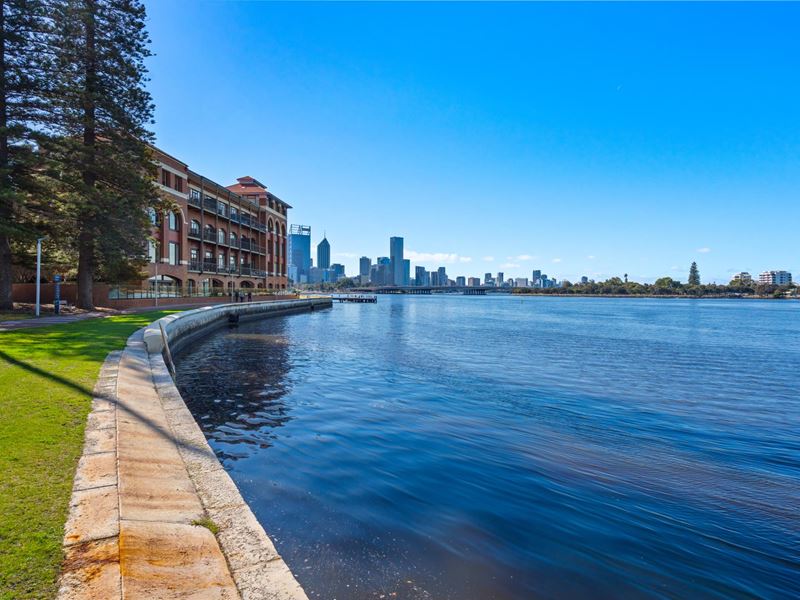 302/171-173 Mounts Bay Road, Perth