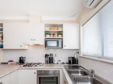 8/78 Matheson Road, Applecross WA 6153