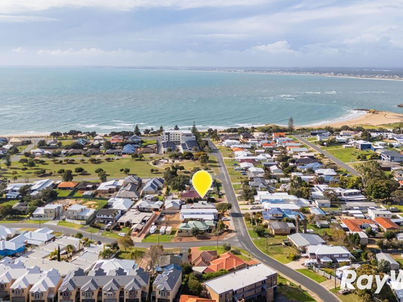 1/22 Shayne Street, Halls Head WA 6210